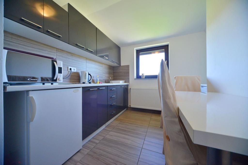4 Seasons Guest House Раковица Екстер'єр фото